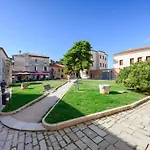 Apartman In Near Old Town *