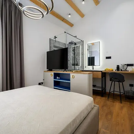 In Near Old Town Apartman *