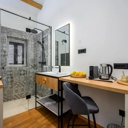 Apartman In Near Old Town
