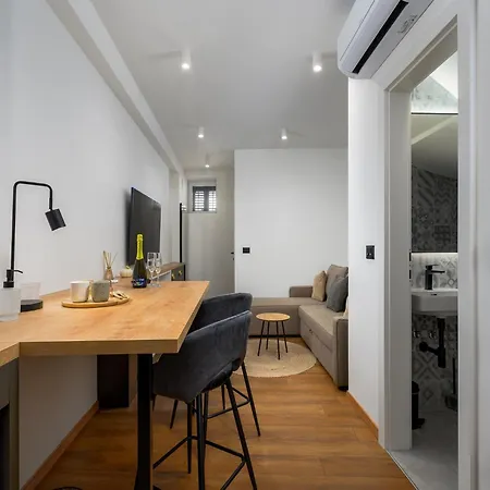 In Near Old Town Apartman Porec